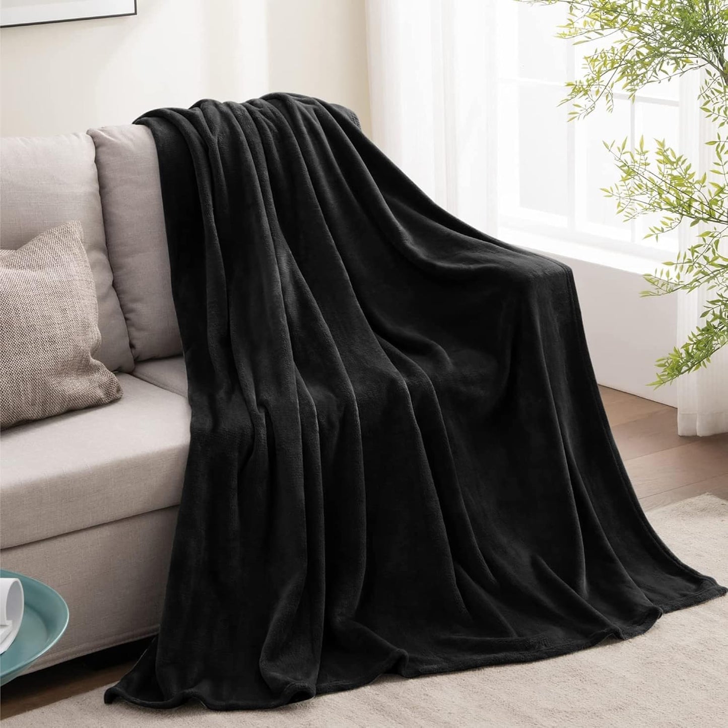 Fleece Blanket Black Throw Blankets for Couch & Bed, Luxury Plush Cozy Fuzzy Blanket 50x60 inches, Super Soft Warm Lightweight Throw Blanket for Travel Camping