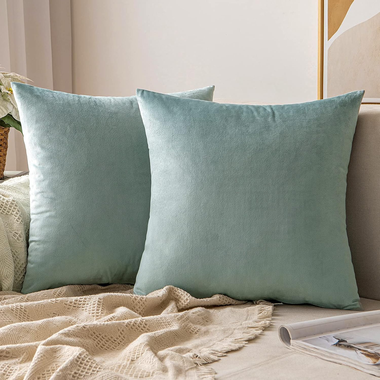 MIULEE Velvet Throw Pillow Covers 18x18 Inch, Pack of 2 - Dark Blue, Super Soft Decorative Square Cushion Cases Modern Luxury Home Decor for Sofa, Couch, Bed, Chair